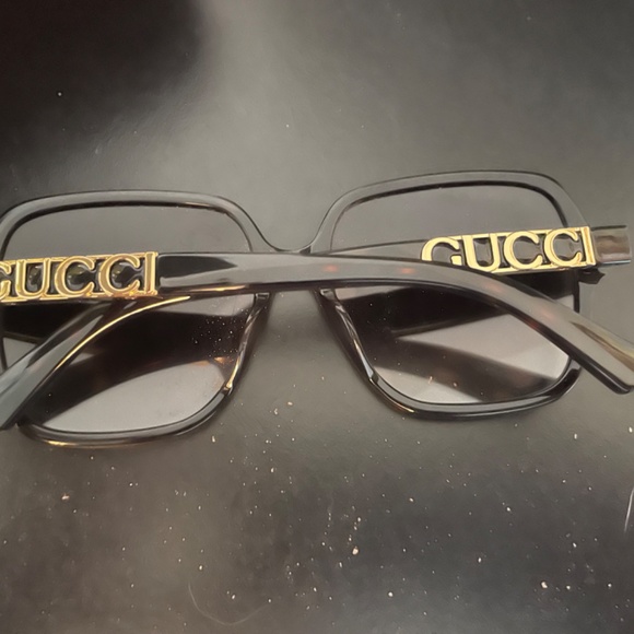 Gucci Sunglasses - Picture 2 of 5
